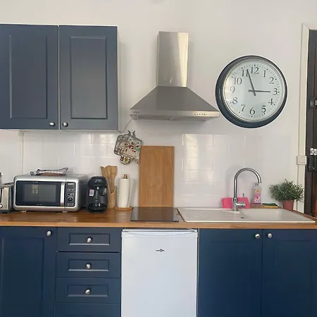 Appartement Joli T2 refait à neuf, lumineux et accessible à Marseille Extérieur photo
